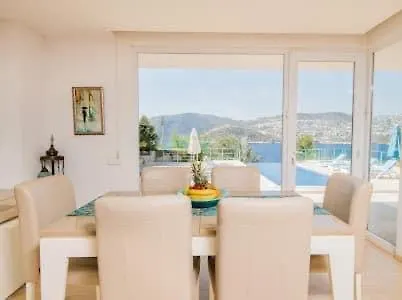 Kalkan Elvira * Kaş