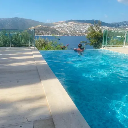 Kalkan Elvira Willa Kaş